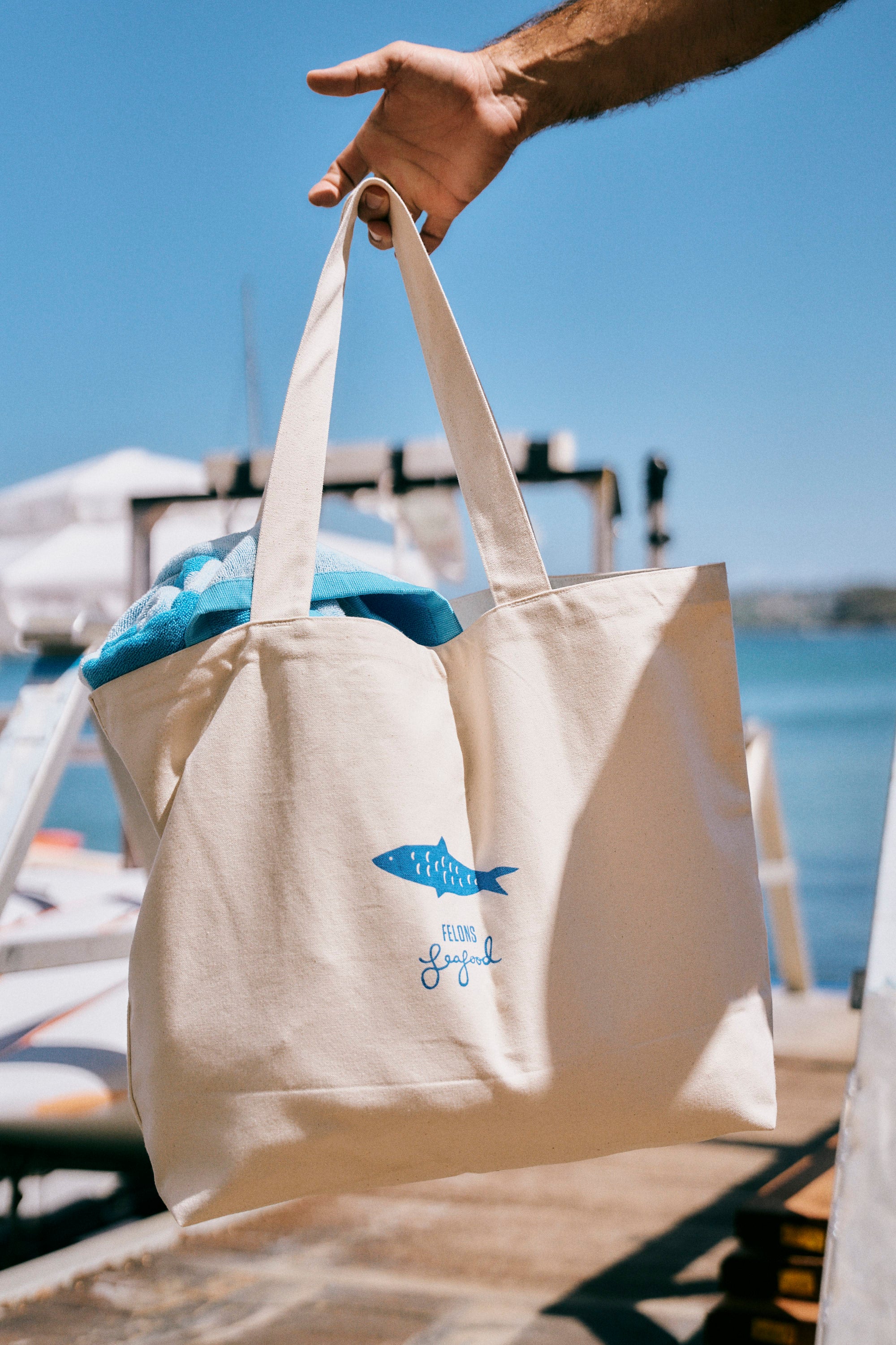 Felons Seafood Tote
